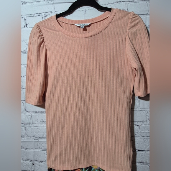 OPHELIA ROZE SIZE S Pinkish‎ Coral Ribbed Blouse TEE short Sleeve 021 - Picture 1 of 4